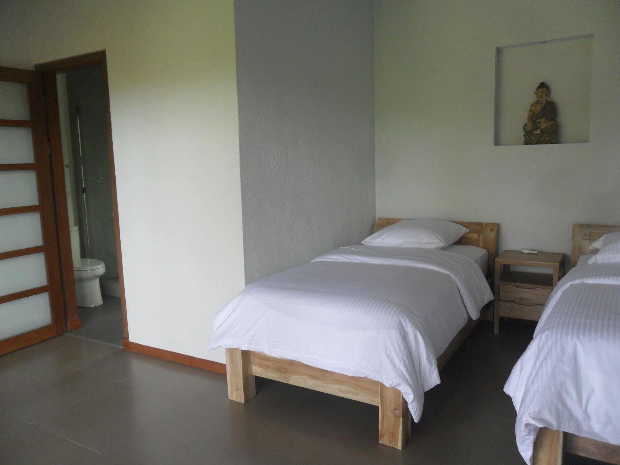 Ju'Blu Hotel Lovina  Ngoại thất bức ảnh